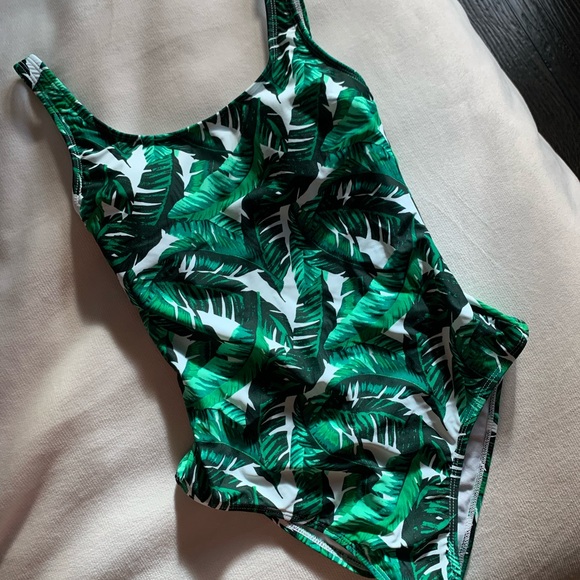 Worn ONCE! Nordstrom One Piece Bathing Suit - Picture 2 of 3
